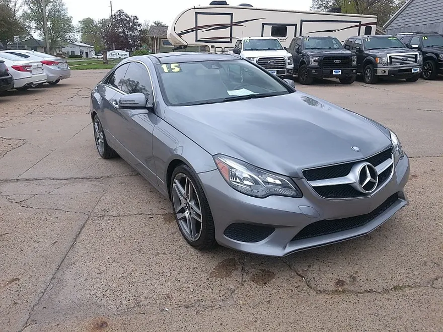 2015 Mercedes Benz E Coupe 400 photo 1