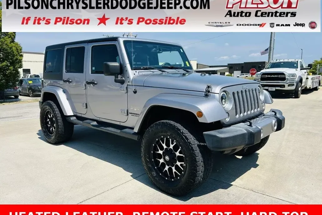 2015 Jeep Wrangler Unlimited Sahara photo 1