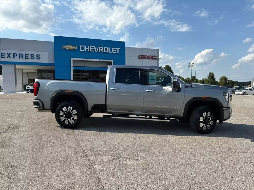 2024 Gmc Sierra 2500 HD Denali photo 1
