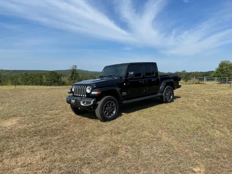 2020 Jeep Gladiator Overland photo 1