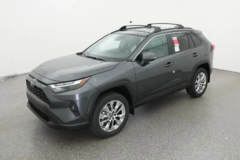 2025 Toyota RAV4 XLE Premium photo 1
