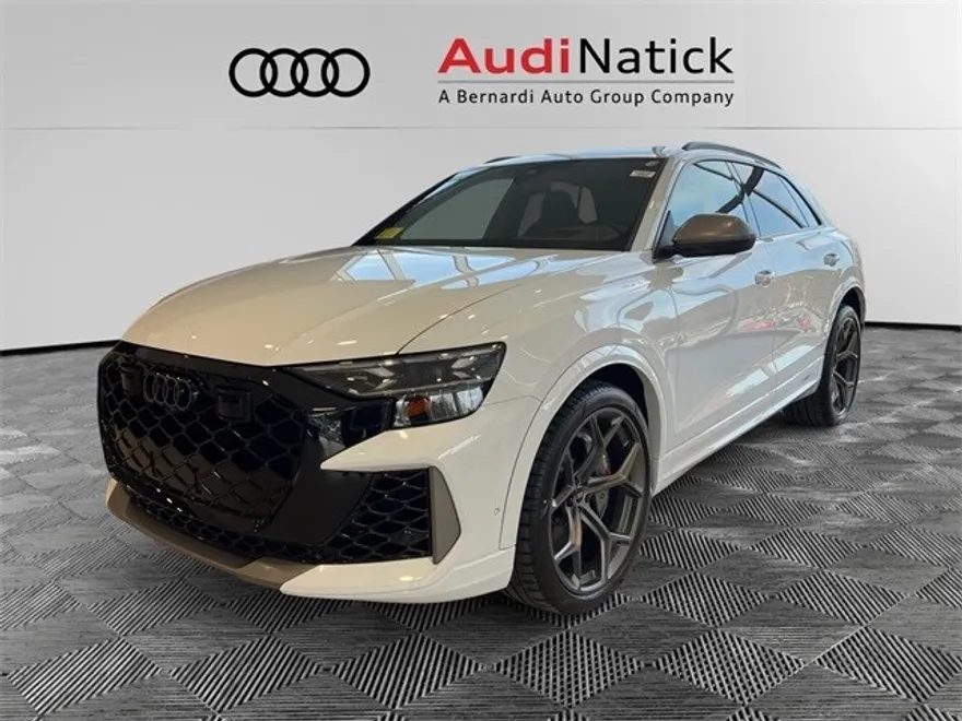 2025 Audi RS Q8 photo 1