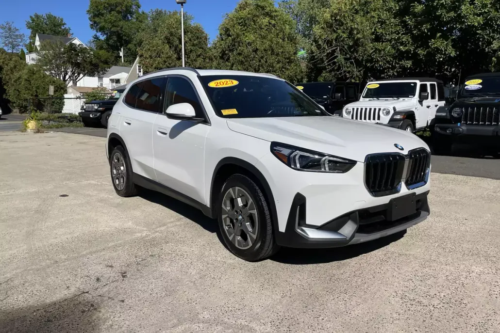 2023 Bmw X1 XDrive28i photo 1