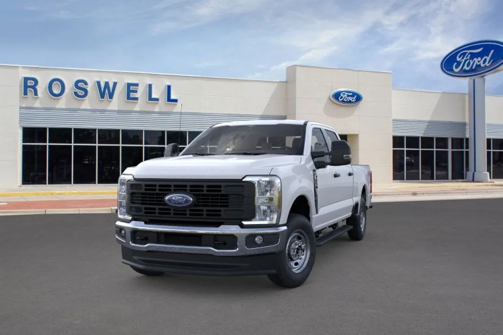 2025 Ford F-250 photo 1