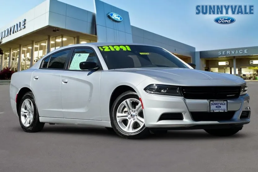 2023 Dodge Charger SXT photo 1