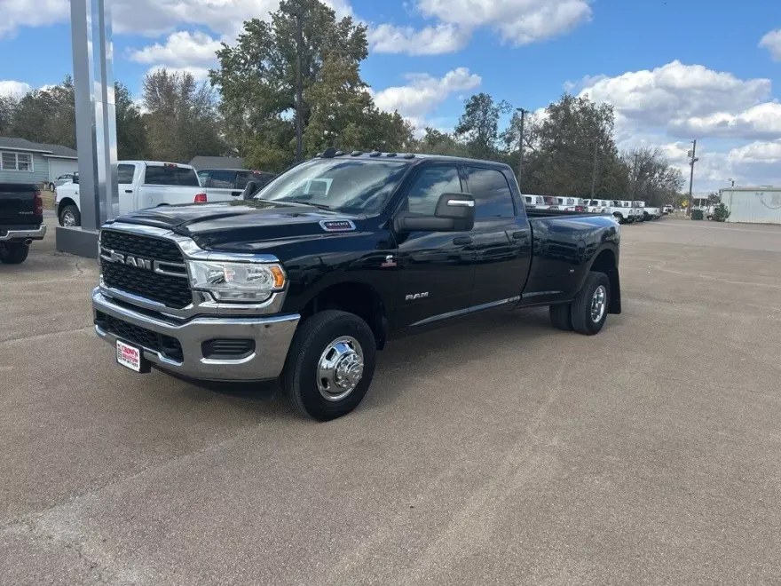 2024 Ram 3500 Big Horn photo 1