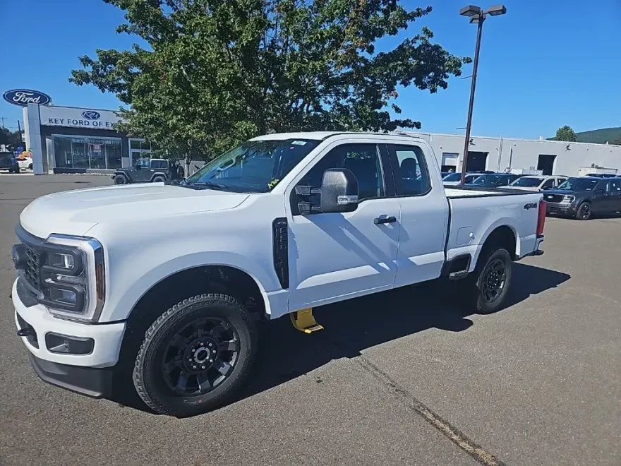 2026 Ford F-250 photo 1