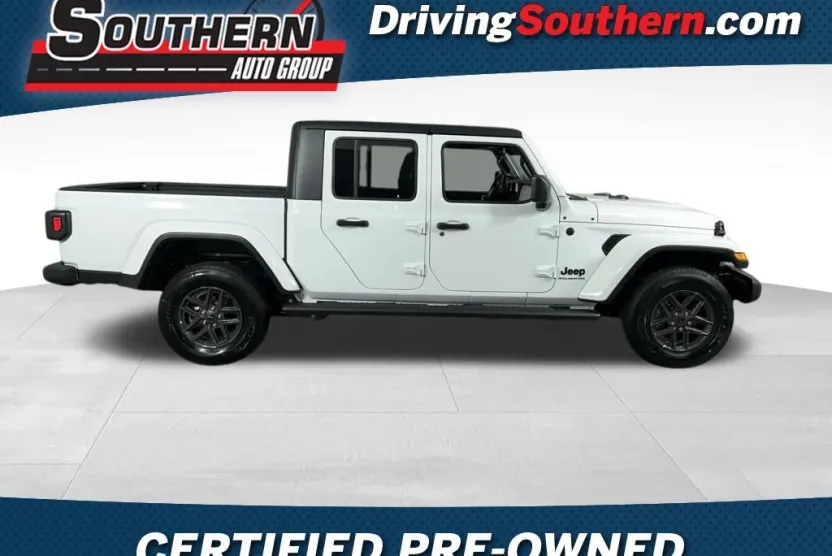 2024 Jeep Gladiator Sport S photo 1