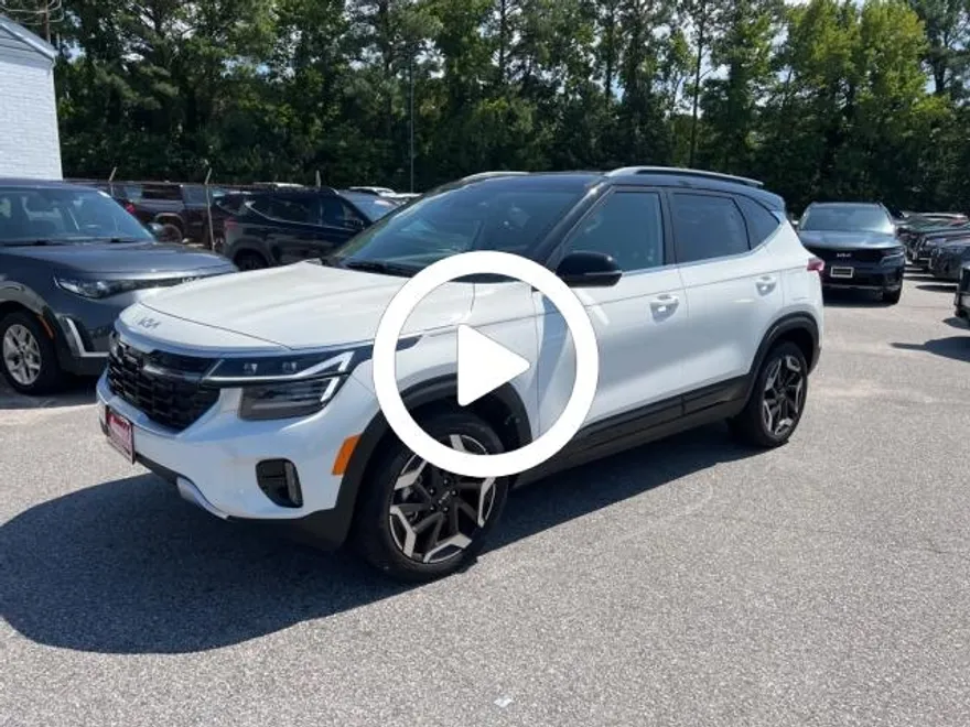 2024 Kia Seltos SX photo 1