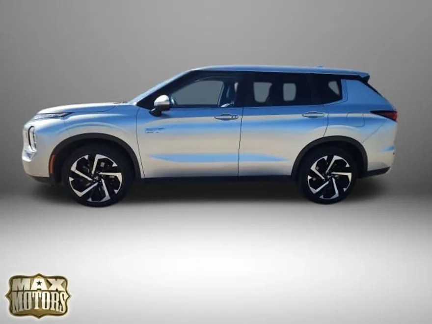2023 Mitsubishi Outlander PHEV SE photo 1