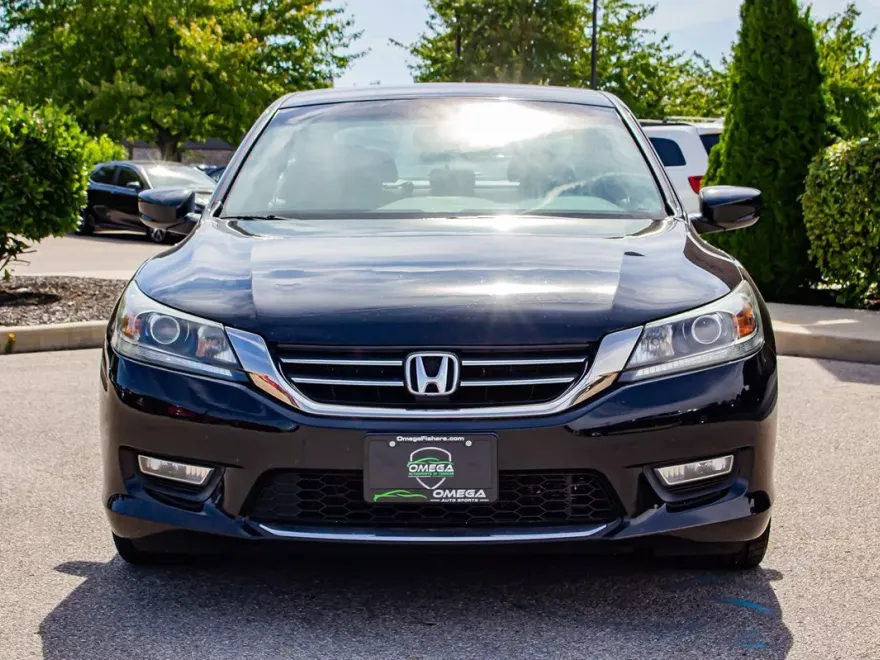 2013 Honda Accord Sport photo 1