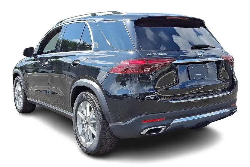 2025 Mercedes Benz GLE 350 4MATIC photo 1