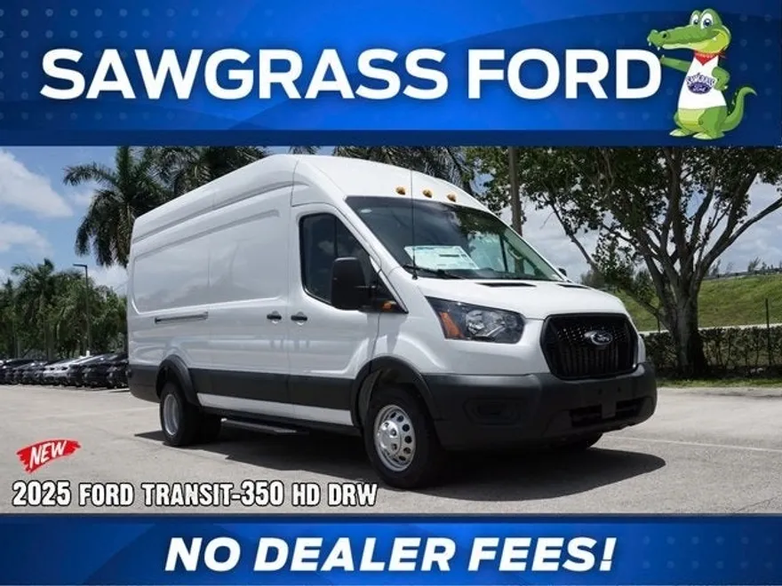 2025 Ford Transit Cargo Van photo 1