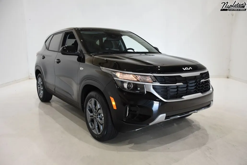 2026 Kia Seltos LX photo 1