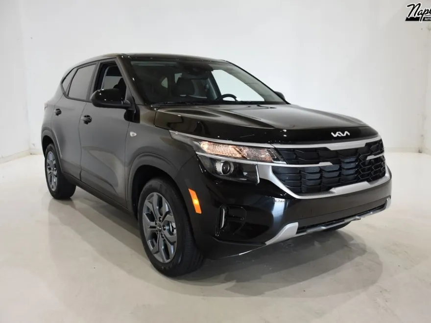 2026 Kia Seltos LX photo 1