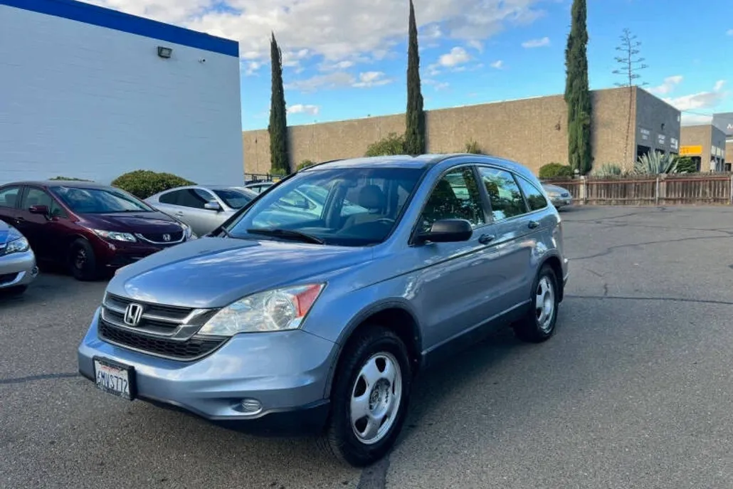 2010 Honda CR-V LX photo 1