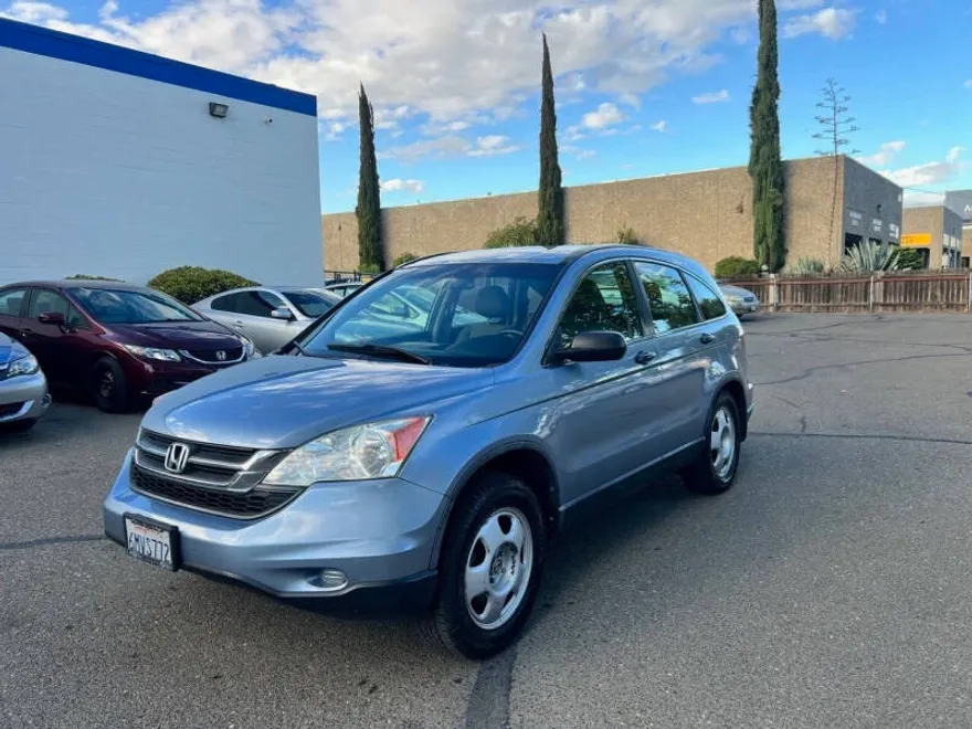2010 Honda CR-V LX photo 1