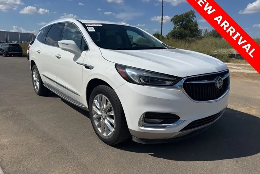 2020 Buick Enclave Essence photo 1