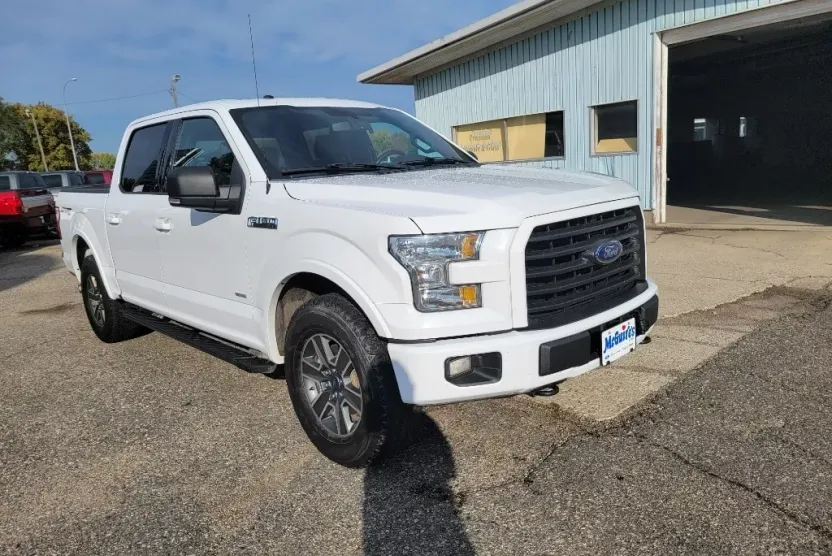 2016 Ford F-150 XLT photo 1