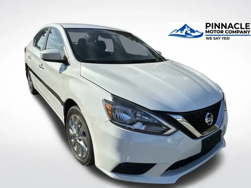 2019 Nissan Sentra SV photo 1