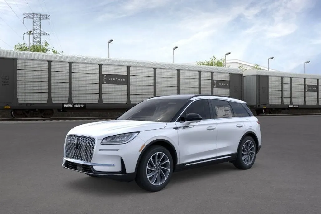 2025 Lincoln Corsair Premiere photo 1