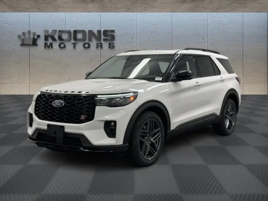 2025 Ford Explorer ST photo 1