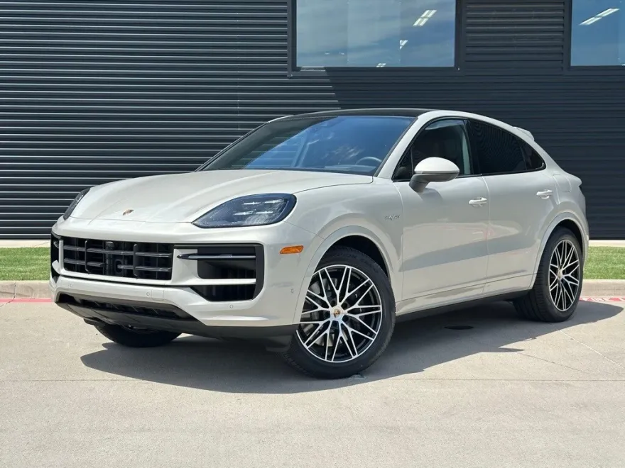 2025 Porsche Cayenne E-Hybrid Coupe photo 1