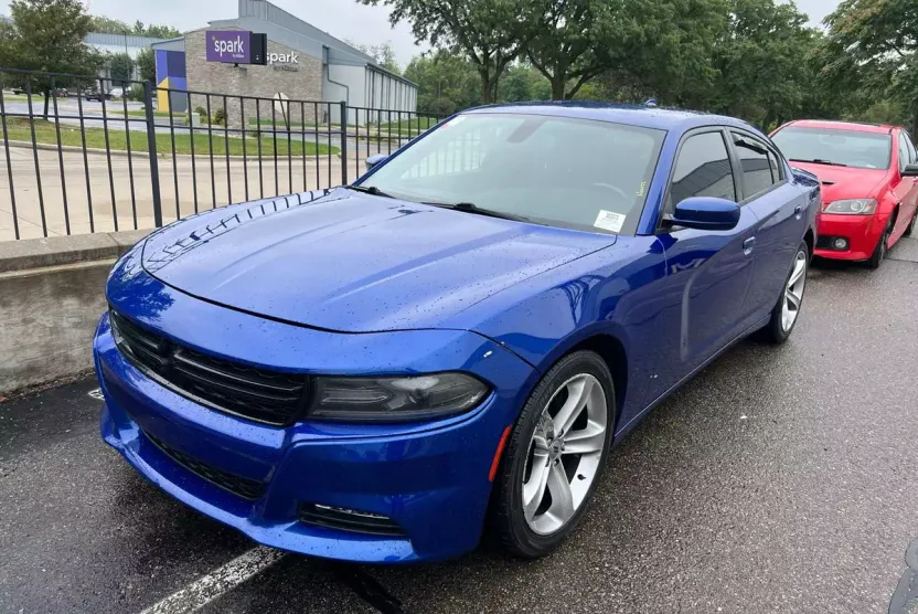 2018 Dodge Charger R/T photo 1