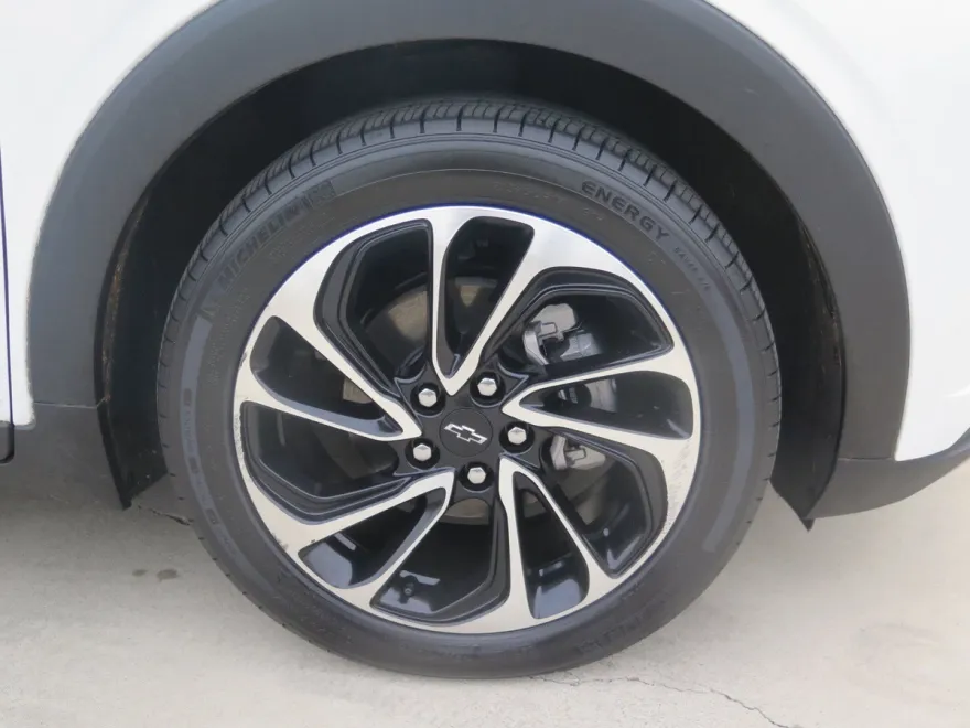 2023 Chevrolet Bolt EUV Premier photo 1