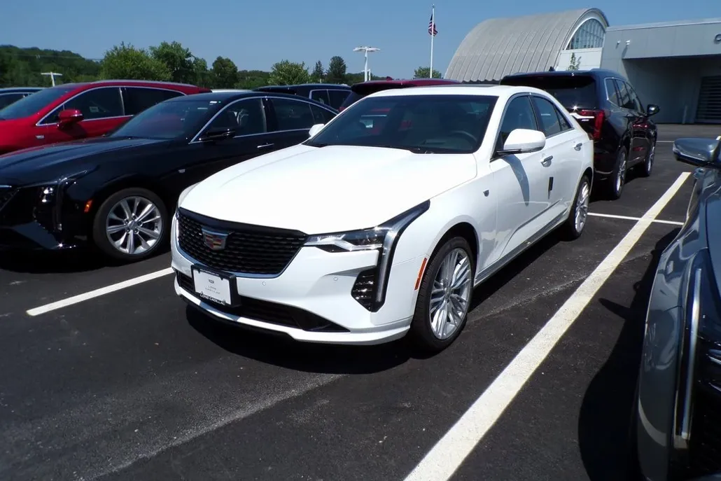 2026 Cadillac CT4 Premium Luxury photo 1