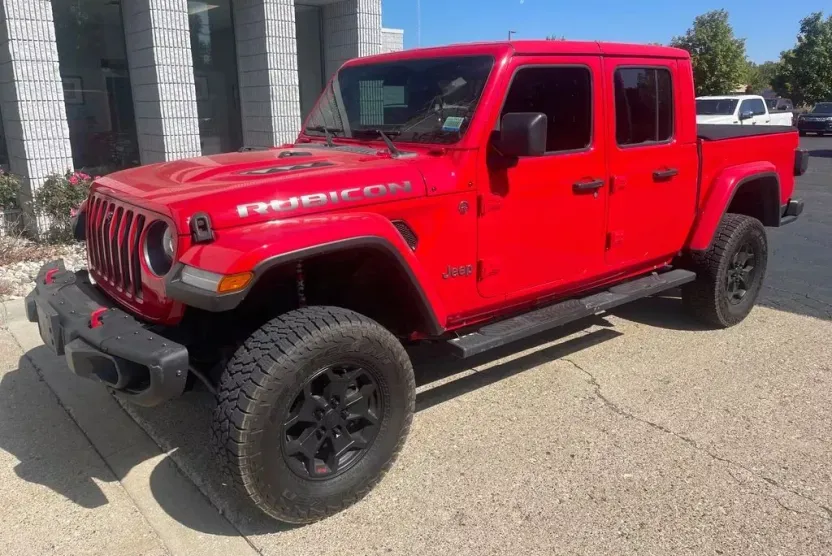 2020 Jeep Gladiator Rubicon photo 1