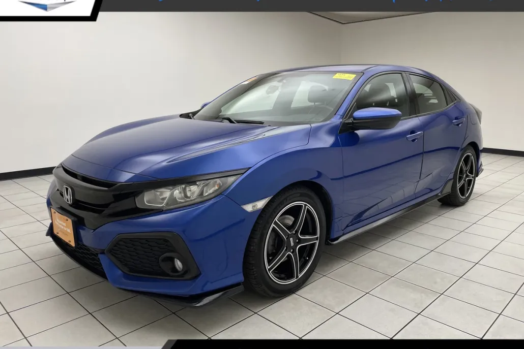 2018 Honda Civic Hatchback Sport photo 1