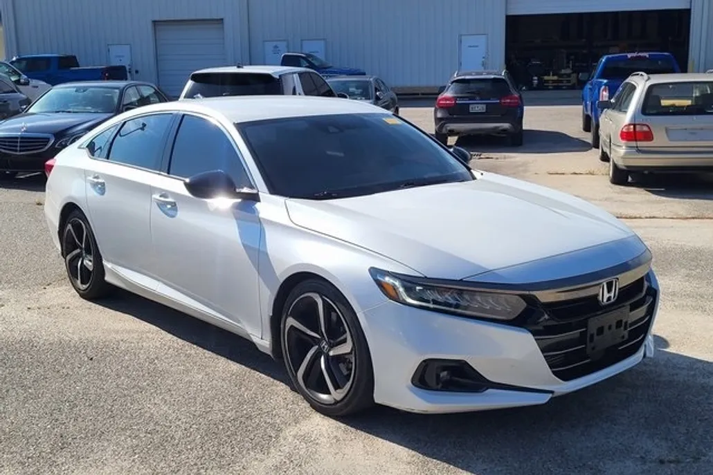 2021 Honda Accord Sport photo 1
