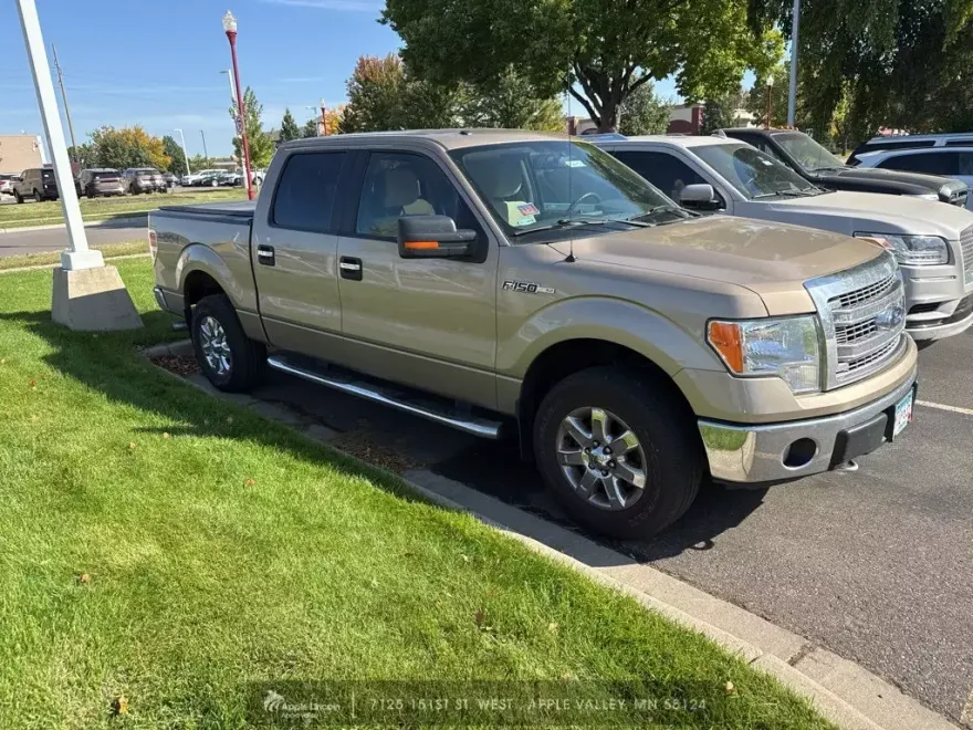 2013 Ford F-150 XLT photo 1