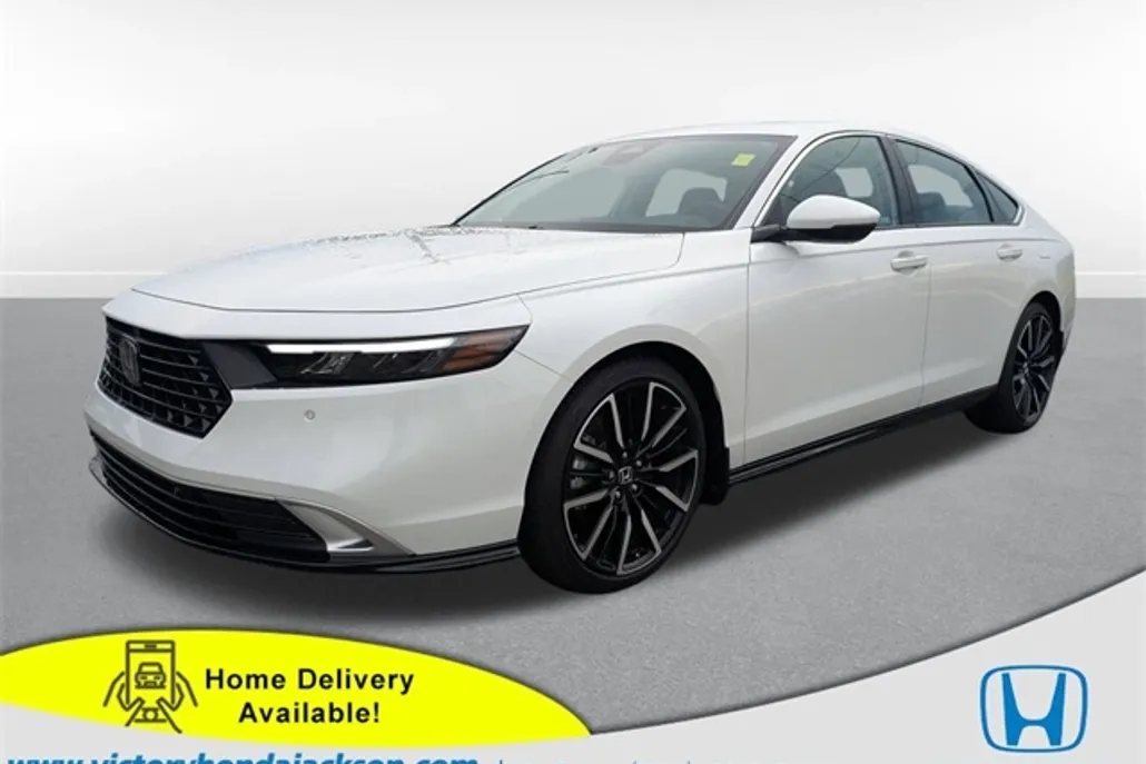 2025 Honda Accord Hybrid Touring photo 1