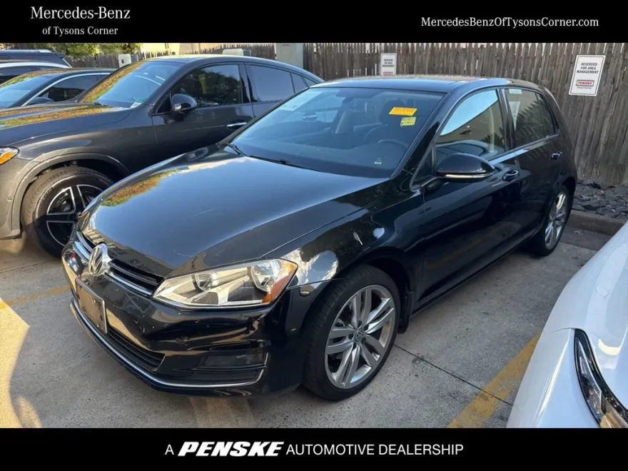 2015 Volkswagen Golf TSI S photo 1