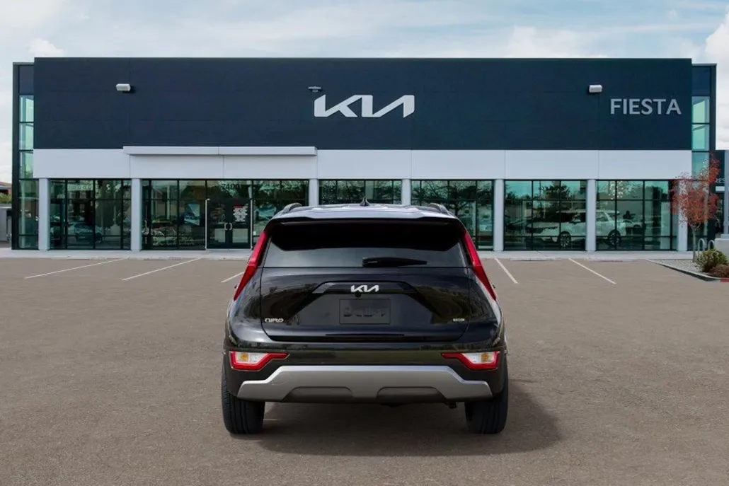 2025 Kia Niro EX Touring photo 1