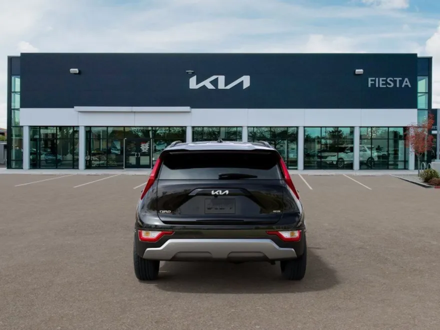 2025 Kia Niro EX Touring photo 1
