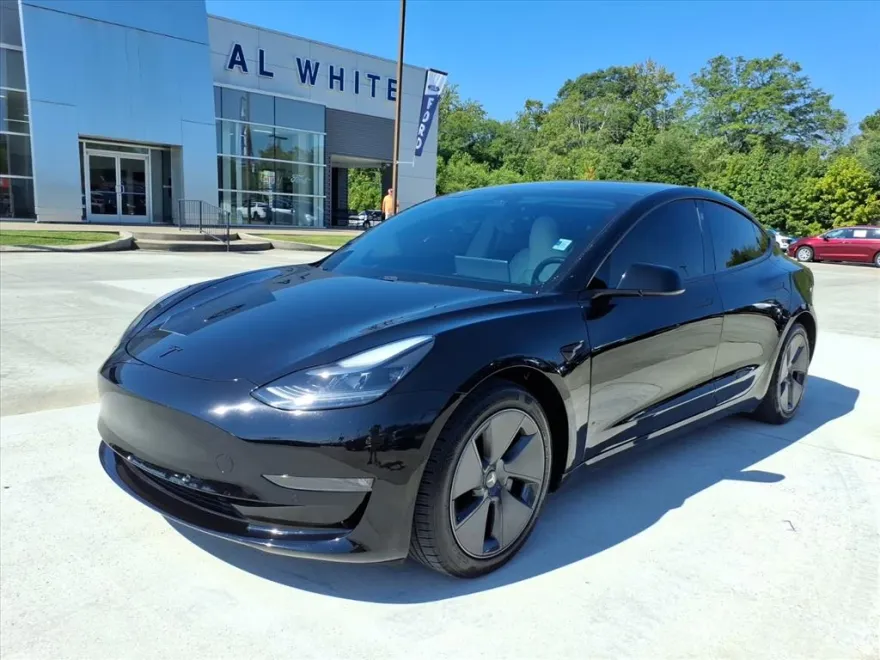 2021 Tesla Model 3 Long Range photo 1