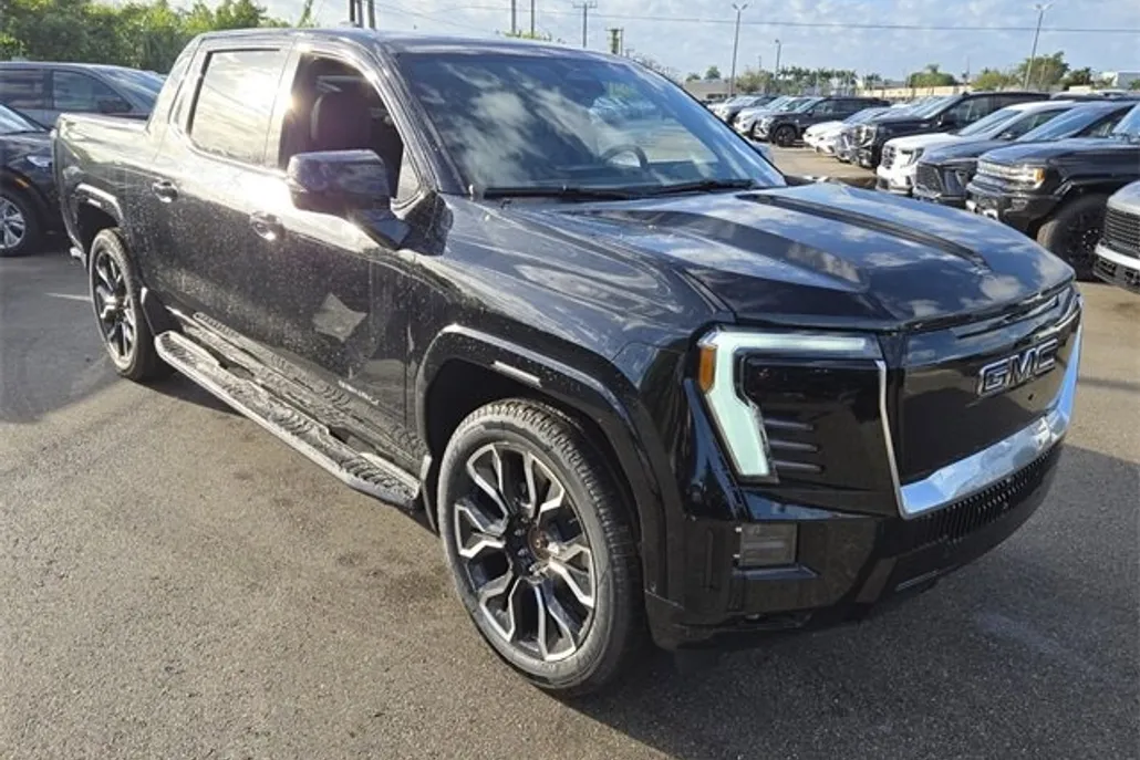 2025 Gmc Sierra EV Denali photo 1