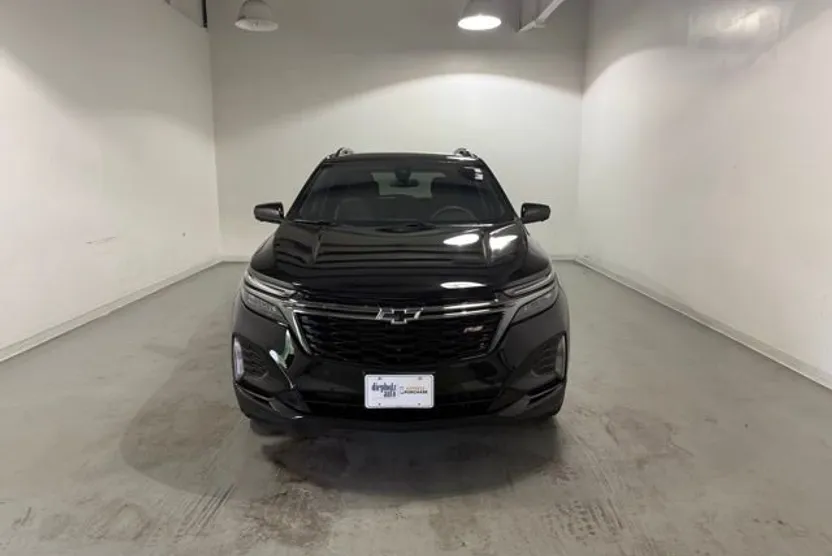 2023 Chevrolet Equinox RS photo 1