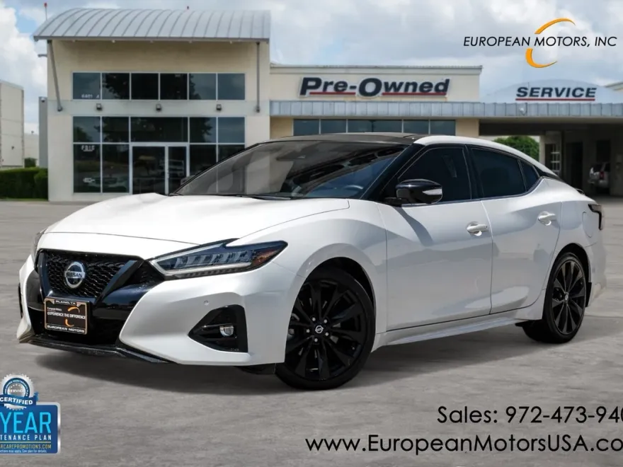 2022 Nissan Maxima SR photo 1