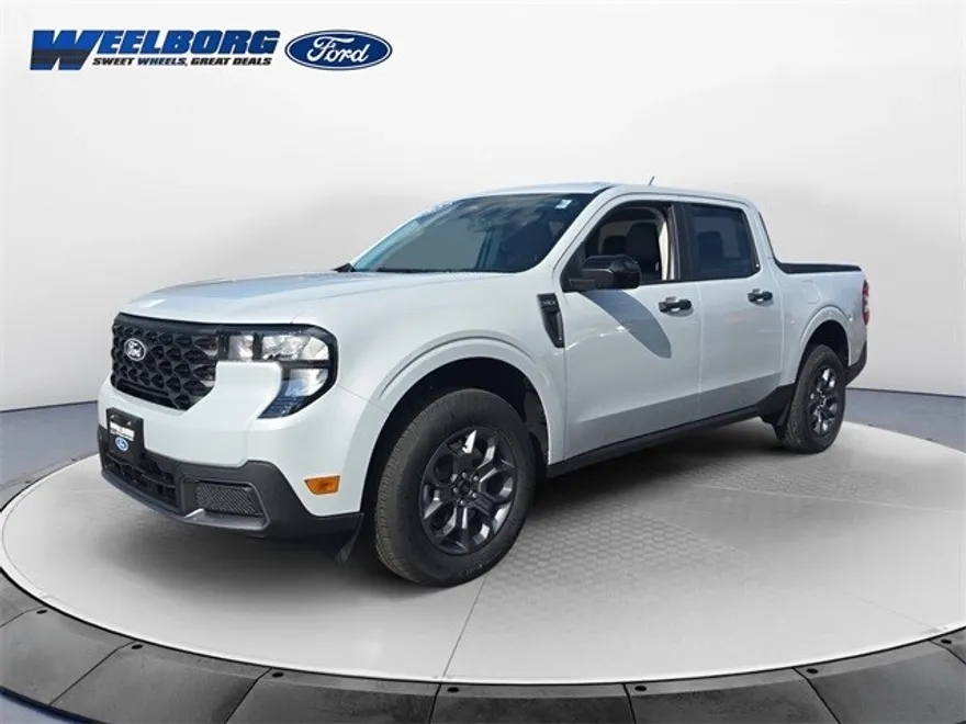 2025 Ford Maverick XLT photo 1
