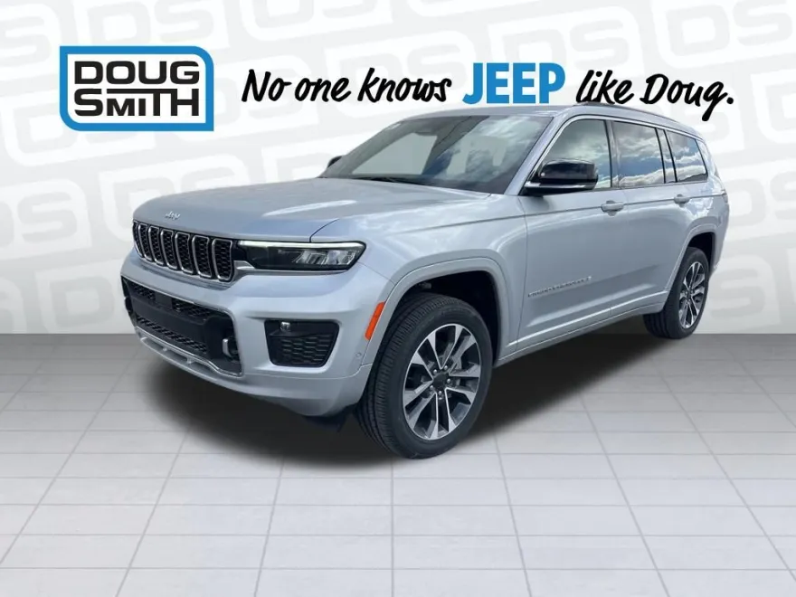 2025 Jeep Grand Cherokee Overland photo 1