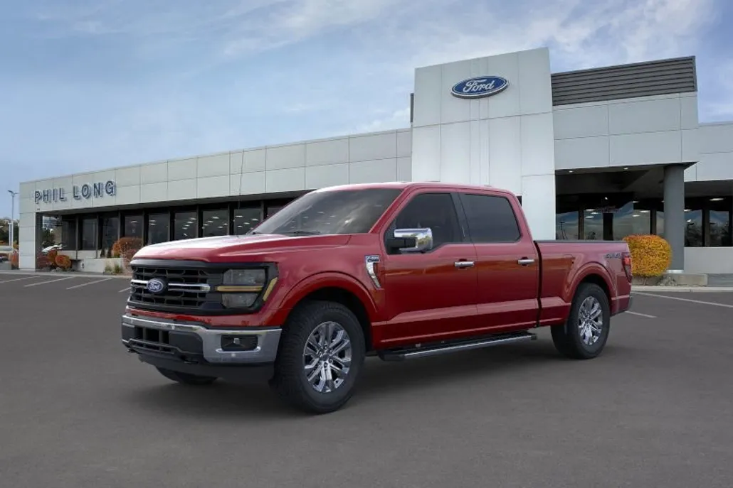 2024 Ford F-150 XLT photo 1