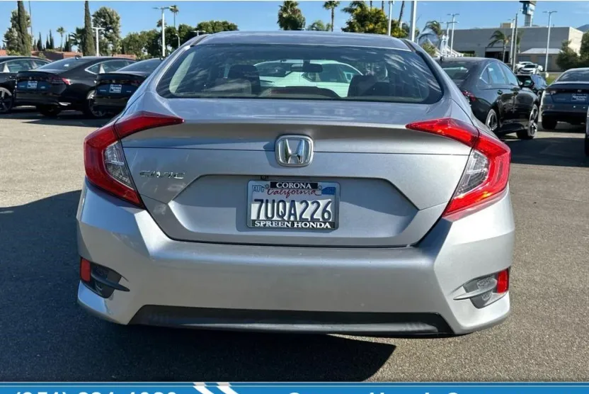 2016 Honda Civic LX photo 1