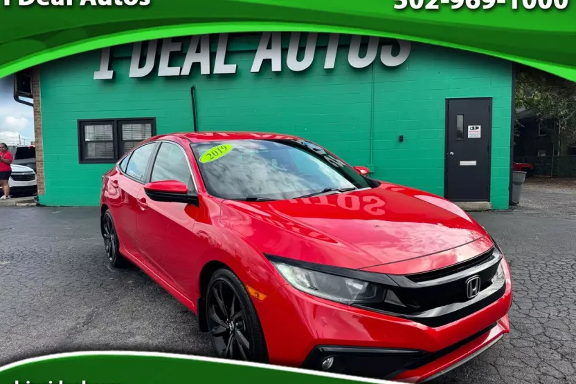 2019 Honda Civic Sport photo 1