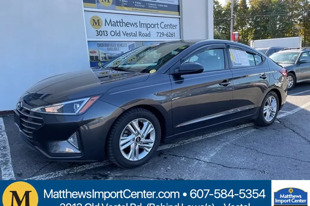 2020 Hyundai Elantra Value Edition photo 1