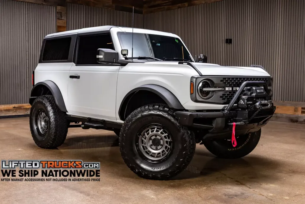 2022 Ford Bronco Badlands photo 1