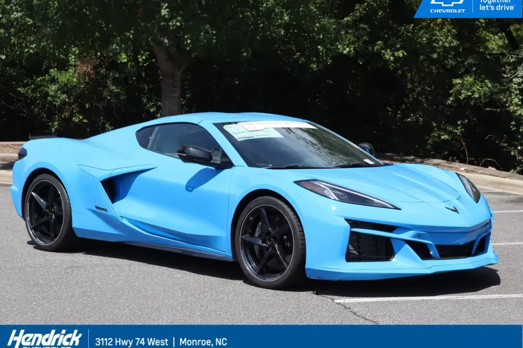 2025 Chevrolet Corvette E-Ray 2LZ photo 1